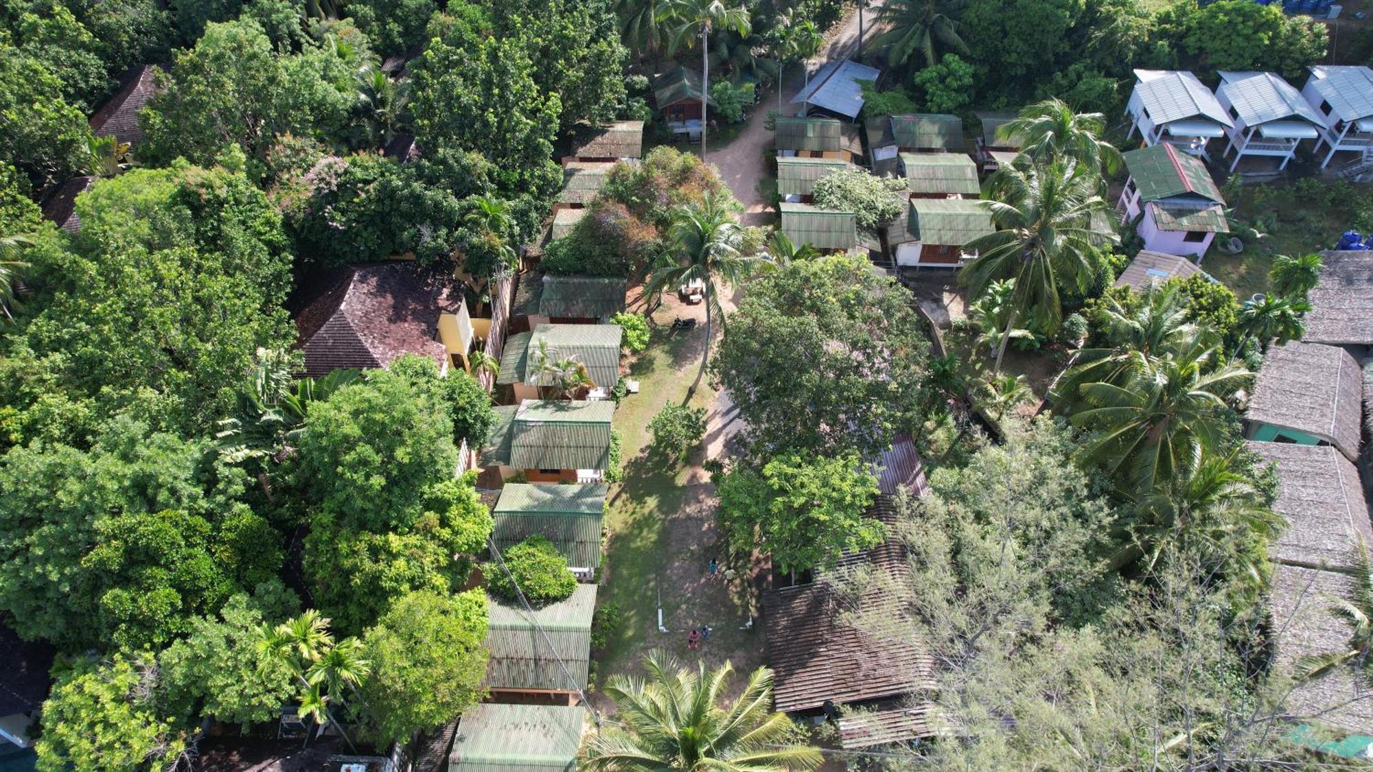 Blue Lotus Resort Baan Tai Buitenkant foto